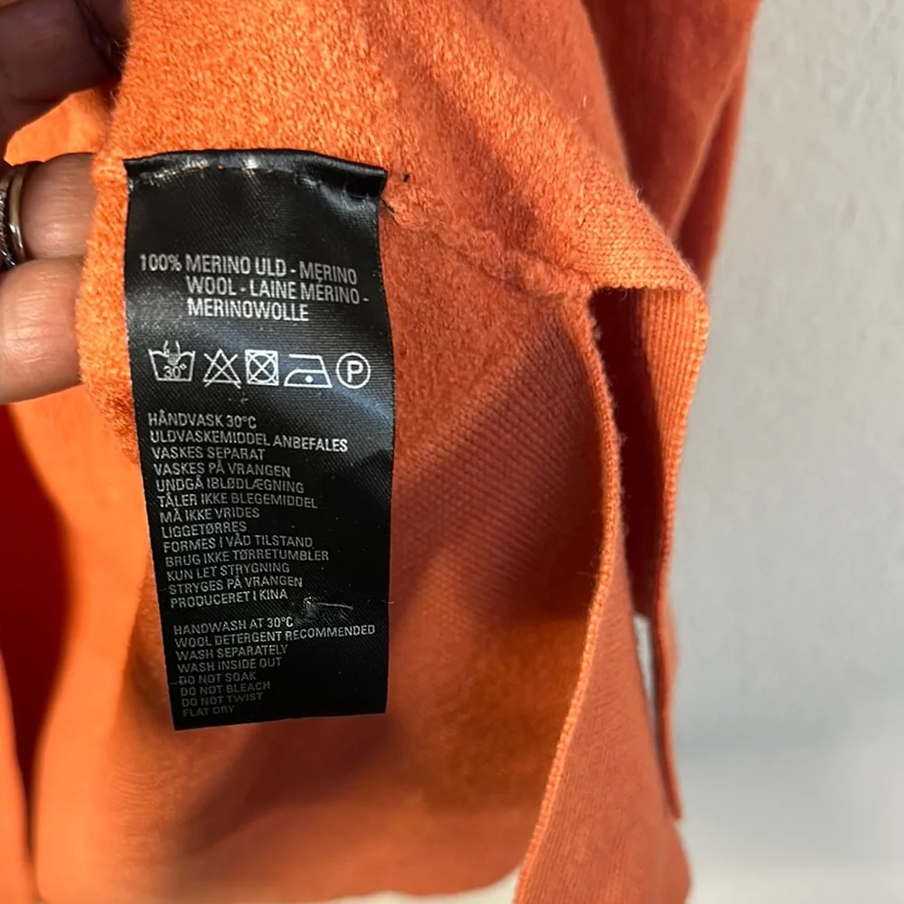 Masai Sz Small Orange Cardigan Wool Sweater - Picture 5 of 5